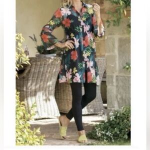 SOFT SURROUNDINGS Sheer Floral Button Bell Sleeve Top Size Small Petite W/tank